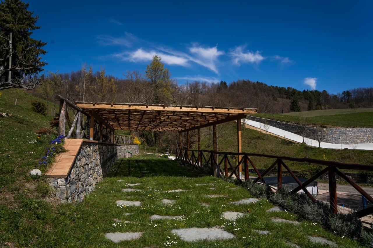 028 - Agriturismo "Il Boschetto" Con Piscina, Pace E Natura - Camera Familiare Cavizzano Dış mekan fotoğraf