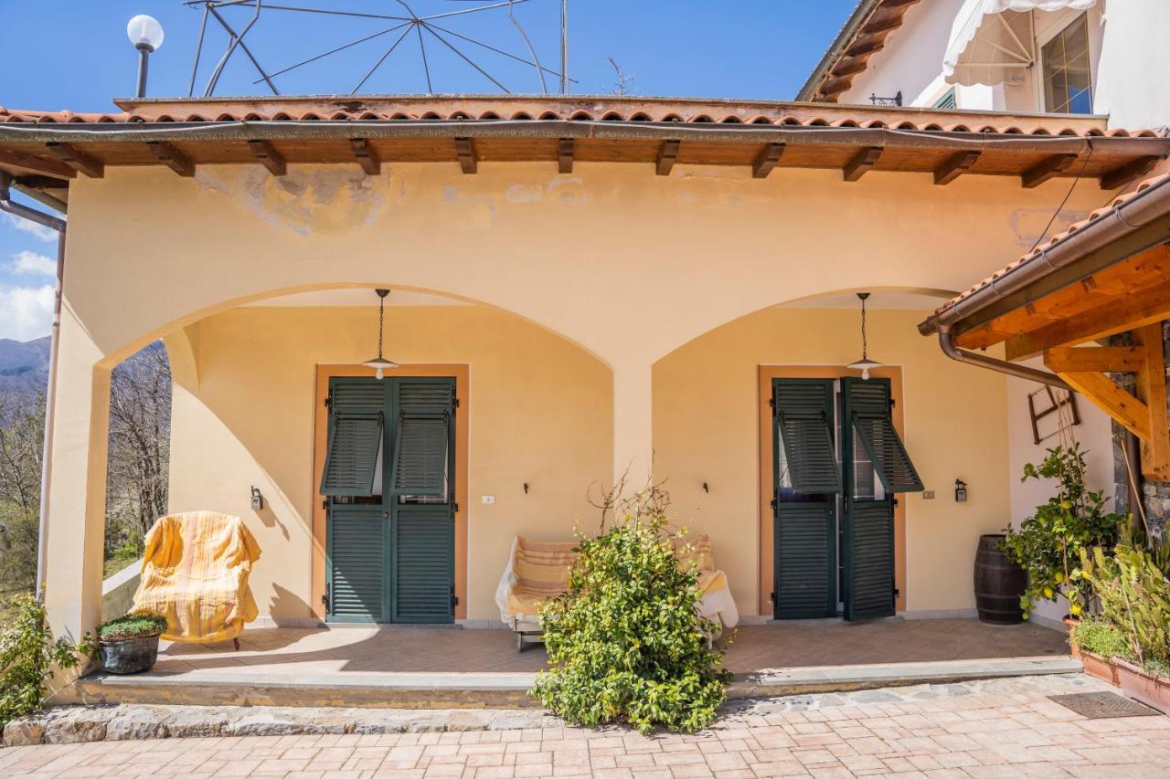 028 - Agriturismo "Il Boschetto" Con Piscina, Pace E Natura - Camera Familiare Cavizzano Dış mekan fotoğraf